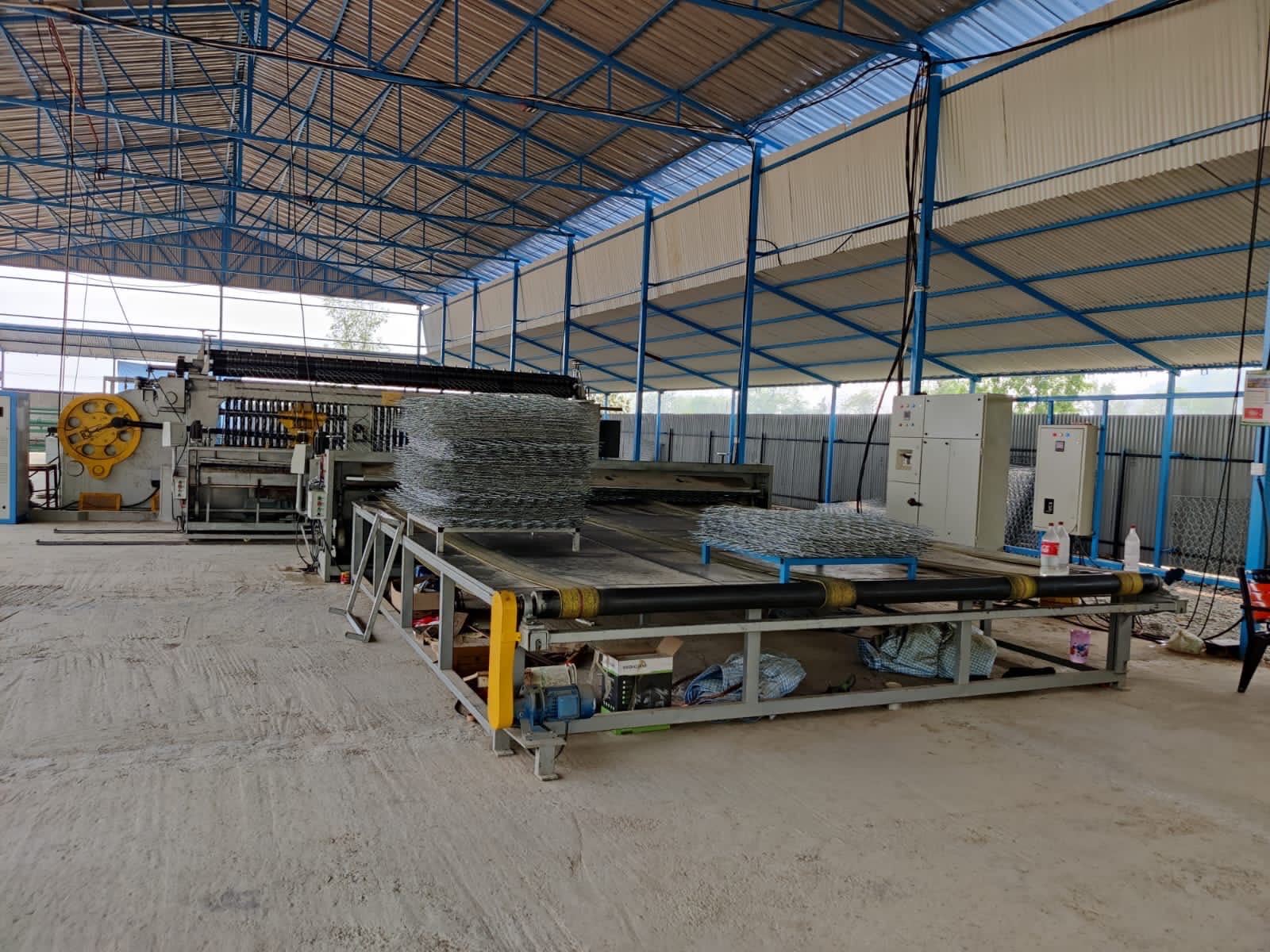 Derniers blogs de l'entreprise sur Un client indien applique une machine à gabon à grande vitesse pour la protection des rivières