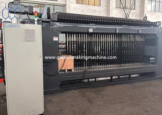 acheter Ligne de production automatique complète de treillis en gabions pour la stabilisation des pentes à grande échelle et le contrôle de l'érosion fabrication en ligne