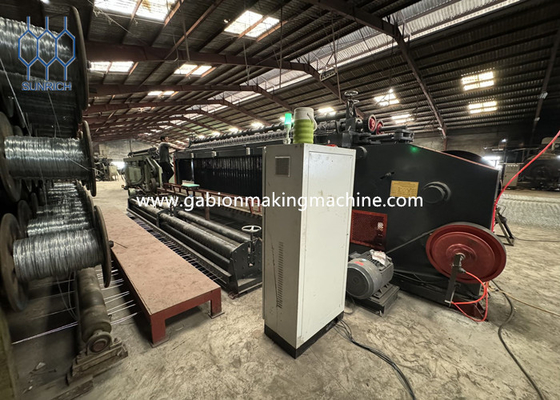 Machine de treillis métalliques galvanisés de 4 m de largeur
