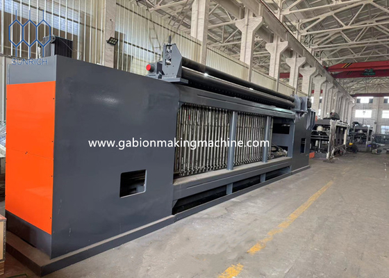 Machine à gabon personnalisable pour différentes tailles et formes de treillis métalliques